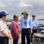 Ngư dân của xã có đội tàu cá lớn nhất TPHCM (địa phận Bà Rịa-Vũng Tàu) nêu khó khăn với lãnh đạo Hội Nông dân Thành phố